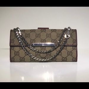 🌸SOLD🌸 Gucci wallet on chain